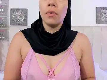 Aisha_vs  live sex cam