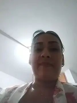 0lucer0  live sex cam