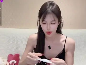 Chloeeaa  live sex cam
