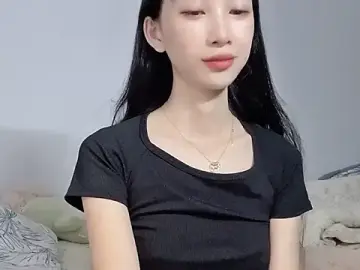 Lili-2  live sex cam