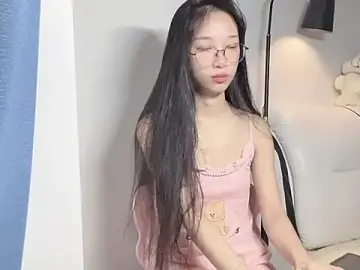 Lili-2  live sex cam