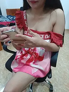 Little-star-  live sex cam