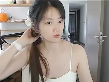 Mimi-cnbaby  live sex cam