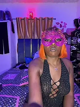 QueenAgola  live sex cam