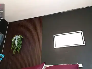 Cloehonney  live sex cam