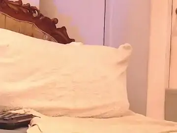 Kittykiara  live sex cam