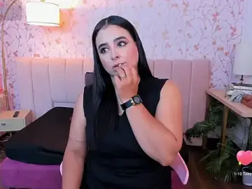 Taylor_bennet  live sex cam