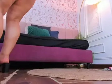 Taylor_bennet  live sex cam