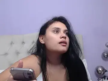 AbbieJames  live sex cam