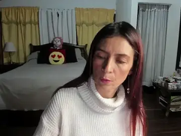 Charlotte-Willson  live sex cam