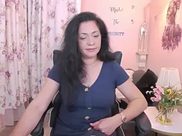 MyLovOne  live sex cam