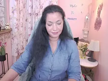 MyLovOne  live sex cam