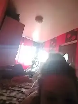 Raymdorian30  live sex cam