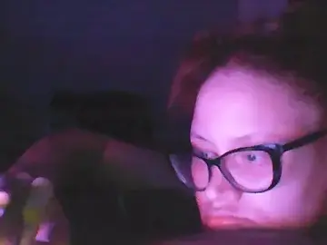 Slut_ShadeOf_Redd  live sex cam