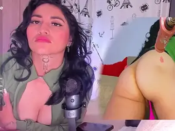 Jolee__  live sex cam