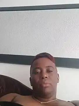 Karlatasty  live sex cam