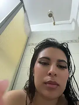 Shainadavis  live sex cam