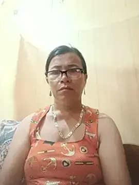 Chilly-wet  live sex cam