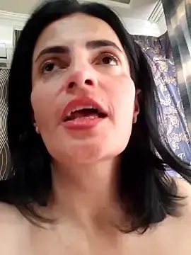 Gecenin_Kralicesi  live sex cam
