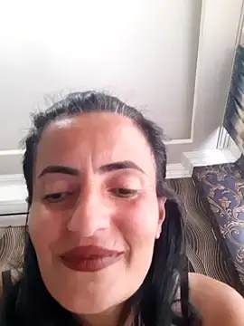 Gecenin_Kralicesi  live sex cam