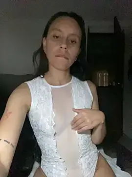 MiaVelourHot1  live sex cam