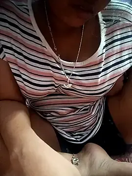 Cutemahi4  live sex cam