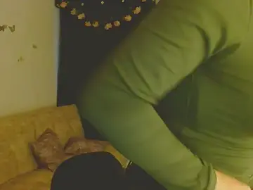 Ella_peck  live sex cam
