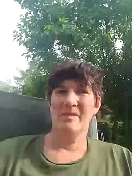 Freche52f  live sex cam