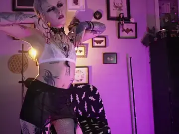 Insania_9999_  live sex cam