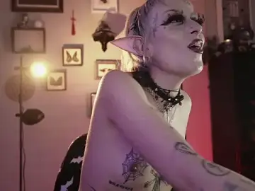 Insania_9999_  live sex cam