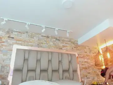 Karla_dunn  live sex cam