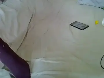 Petitegirl4  live sex cam