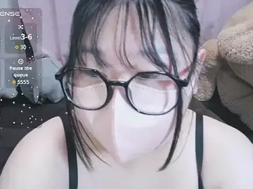 Yuinyan3150  live sex cam