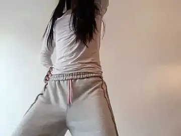 BrawnyDrip  live sex cam