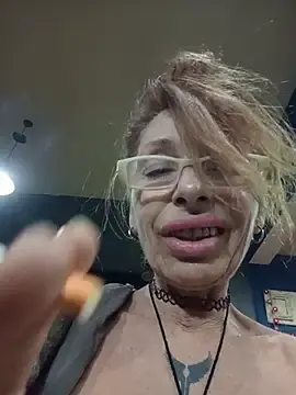 FrozenWaffle  live sex cam