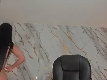 KatieNolan_1  live sex cam