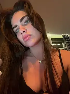Millmilllka  live sex cam