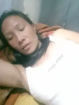 Ozenli-  live sex cam