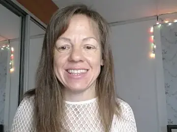 Popppka  live sex cam