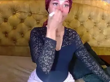 SachaBratz  live sex cam