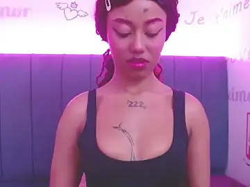 SachaBratz  live sex cam