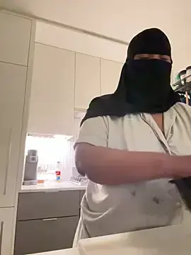 Submissive_Arab  live sex cam