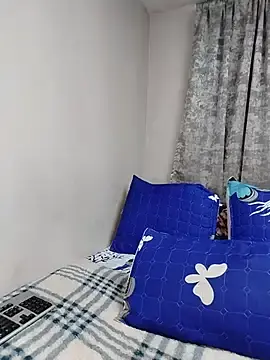 Sugartonguexx  live sex cam