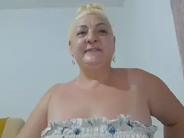 Clarabbw47  live sex cam