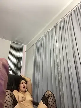 Liss_black  live sex cam