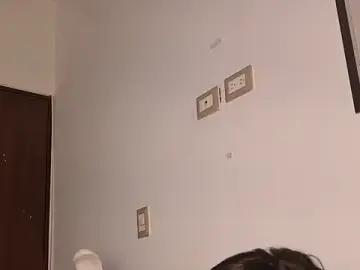 Maddie_lovee  live sex cam