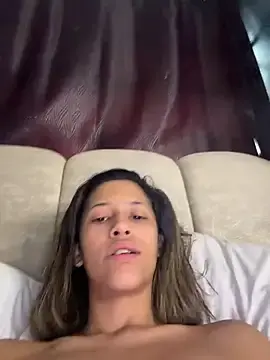 Vicky_bass_  live sex cam