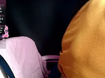 DesiZoya  live sex cam