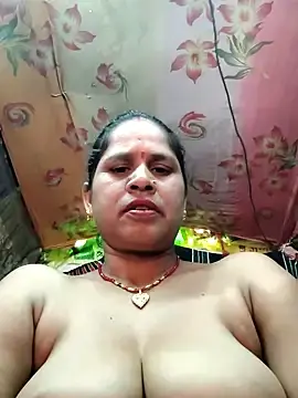 Hot_kiran4  live sex cam