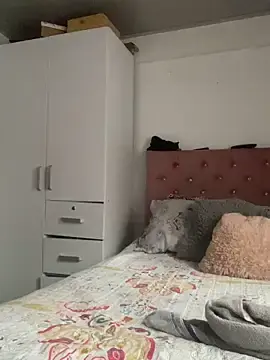 JulietaRiios  live sex cam